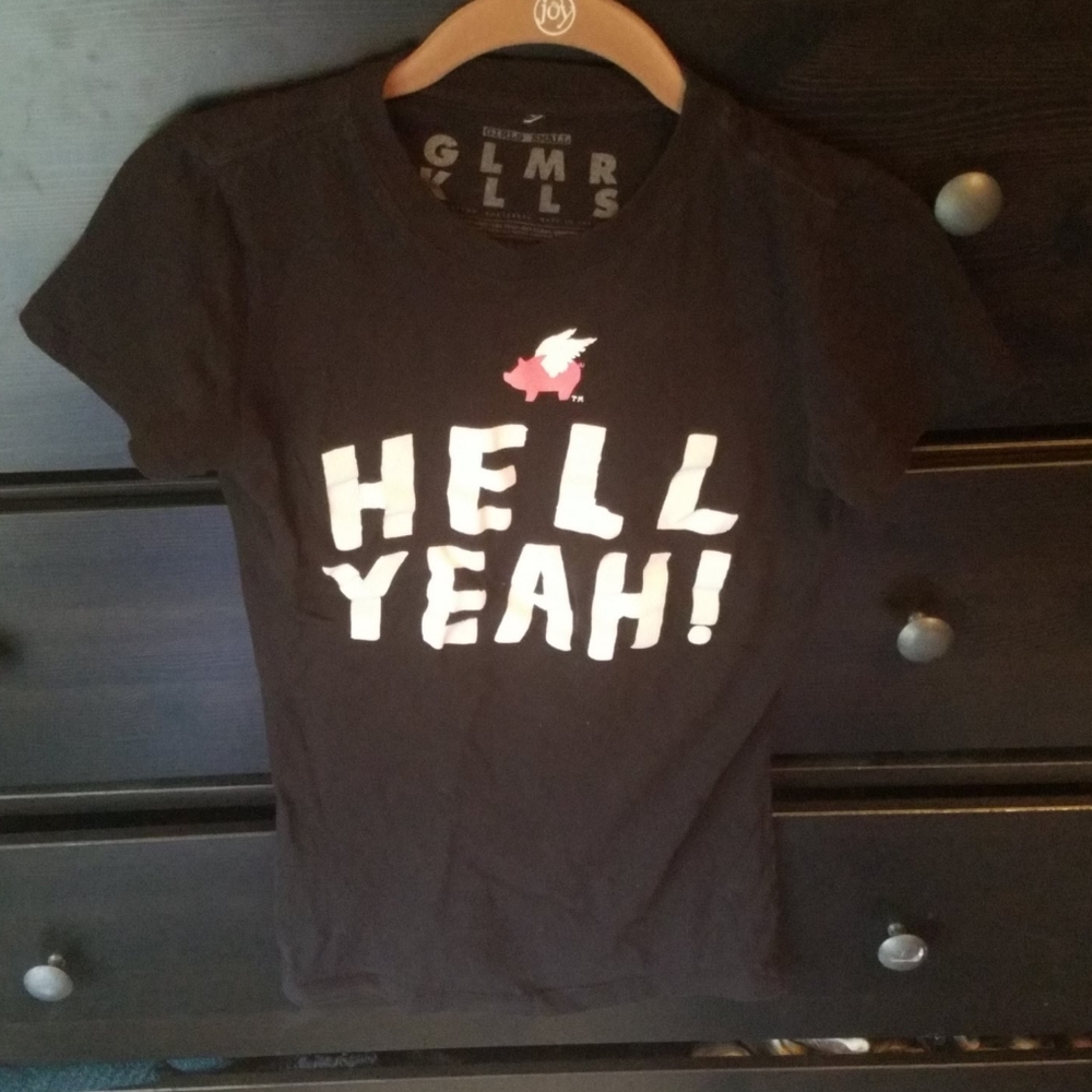 Black t-shirt